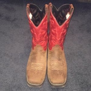 Men’s leather cowboy boots! Puppy not included 😂